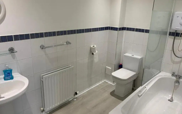 Flat Two, 212 Eaglesham Road, East Kilbride, Glasgow
