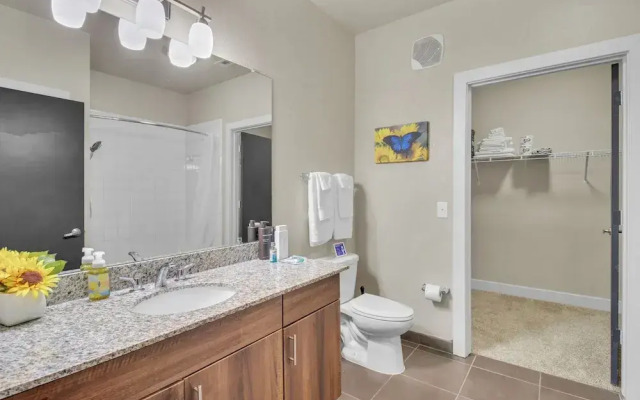 Private Ensuite Near The Pearl