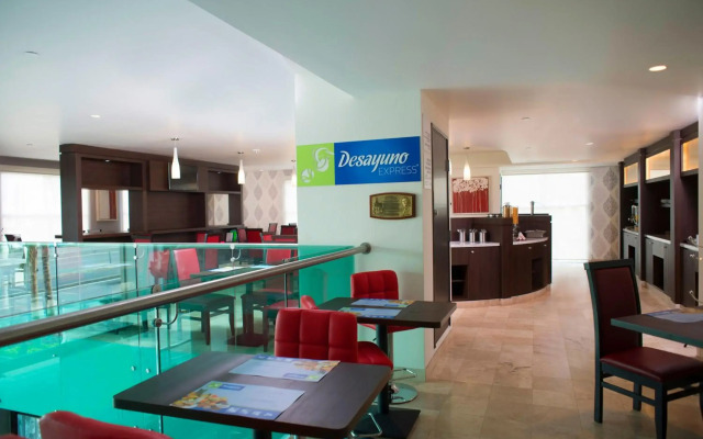 Holiday Inn Express Queretaro by IHG