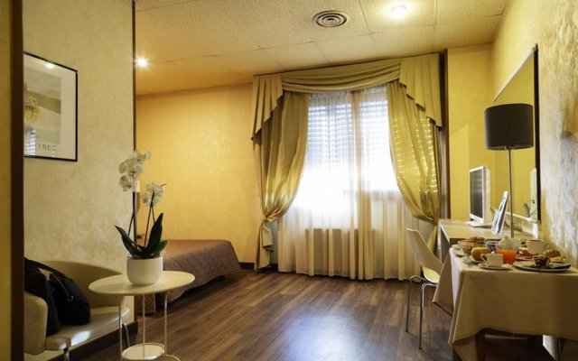 JR Hotels Bologna Amadeus