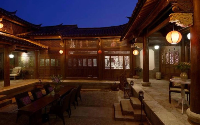 Blossom Hill Inn Lijiang Weavingland