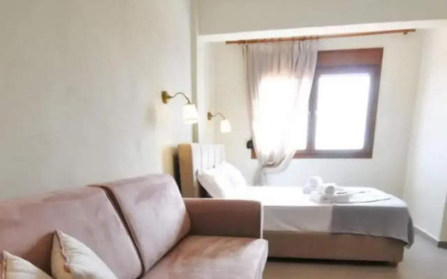 Zennova 61 Boutique Studio in Nikiti