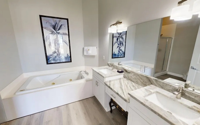 Saint Maarten 206 2 Bedroom Condo