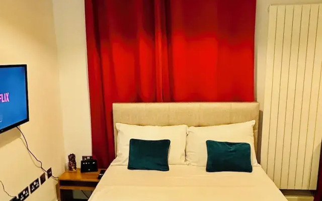 Eurostar Comfort Inn Studio Apartments