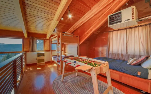 Lookout Lodge