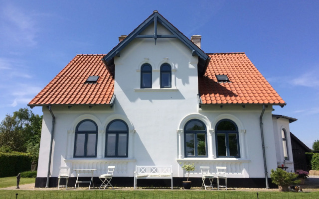 Troense B&B by the sea