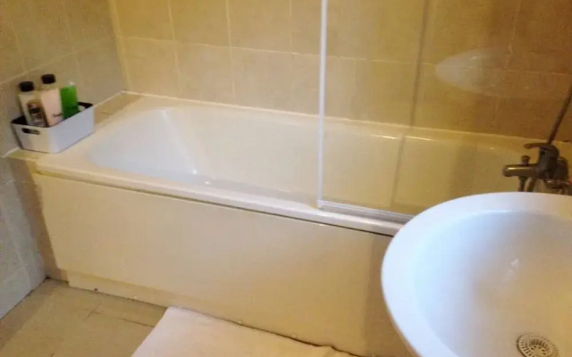 1-bedroom Ground Floor Near Rugby School