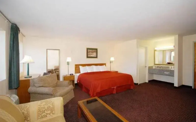 Quality Inn Pell City