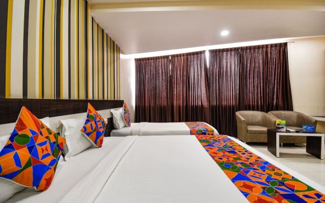 Fabhotel Rotano Suites