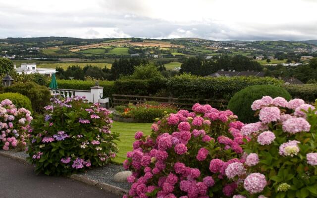 Glencairn House