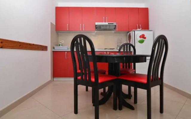 Mucic Apartments