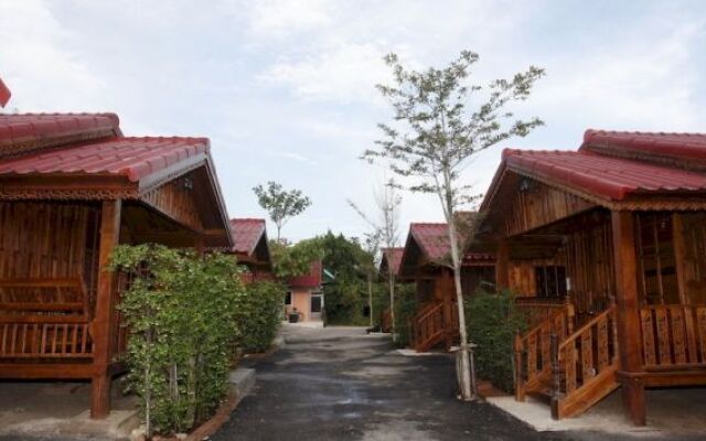 Hua Hin Lap Lae Resort