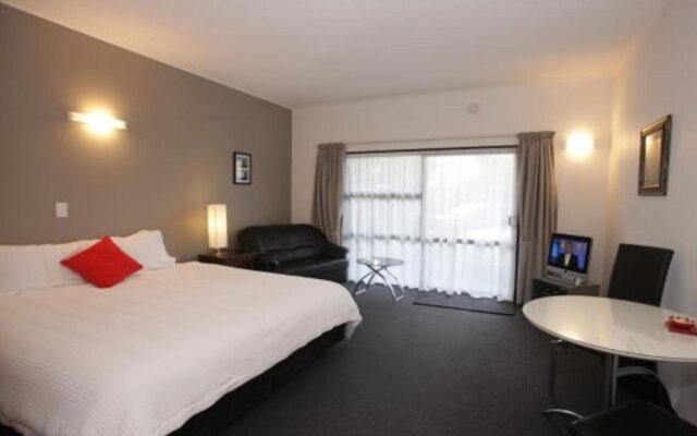 Kings Gate Motel