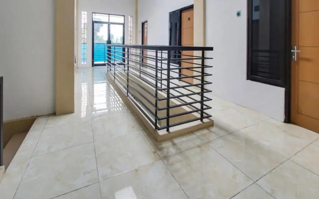 OYO Living 90950 Forzando House