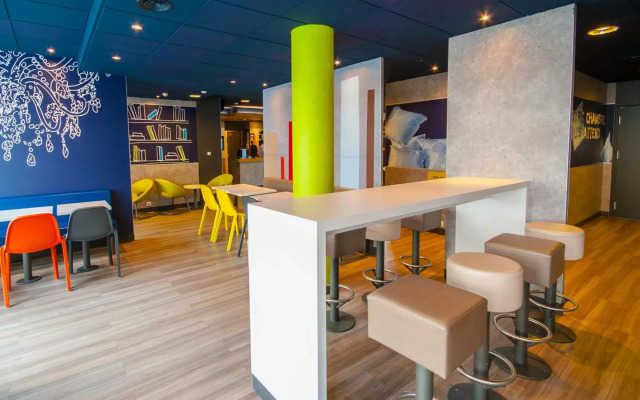 ibis budget Courbevoie Paris la Defense 1