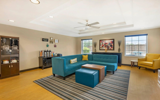 MainStay Suites Jacksonville near Camp Lejeune