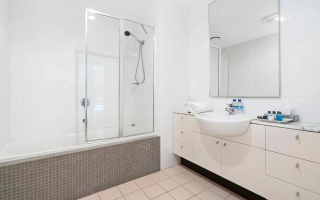 Brighton Bay Apartments