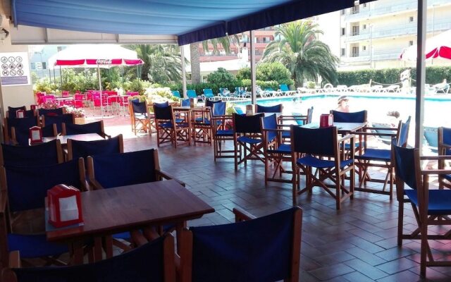 Payet Apartments 6-8 Personas
