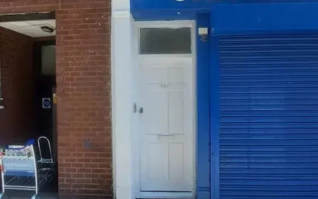 Private Rooms for 7 People With Bathroom
