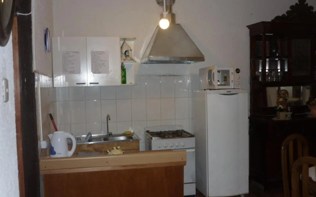 Hostal Cotroneo