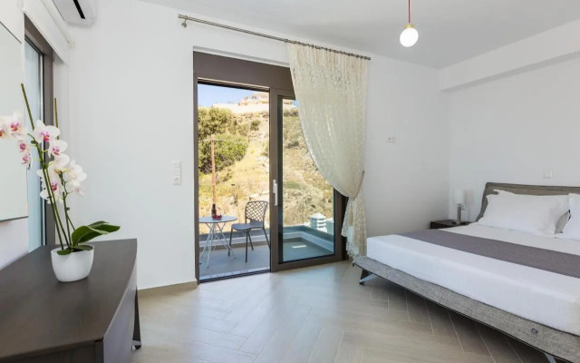 Eolia Villa, beach relaxation, By ThinkVilla