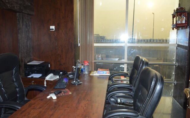 Hotel Vishal Residency, Mahipalpur Near IGI Delhi Airport
