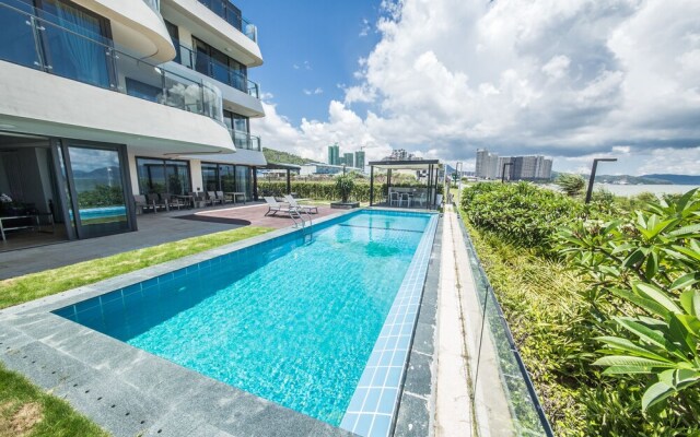 Hulusea Hotel Resort