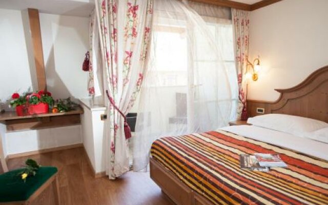 Hotel Comfort Erica Dolomiti Val d'Adige