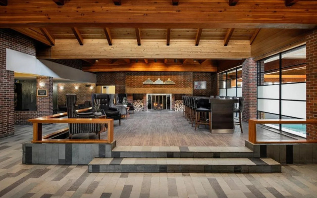 Valhalla Hotel & Conference Centre