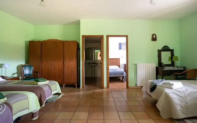 Vibranr Holiday Home in Aiguaviva With Swimming Pool