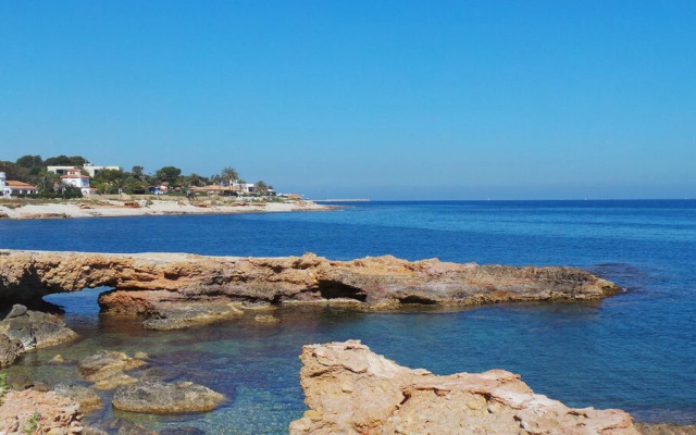 Immaculate and Modern 1 Bedroomed Apartment