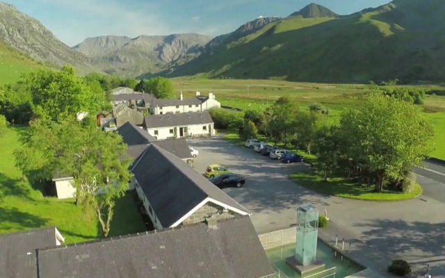 Snowdonia Mountain Lodge