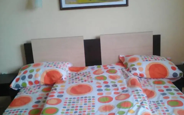 M&M Apartment