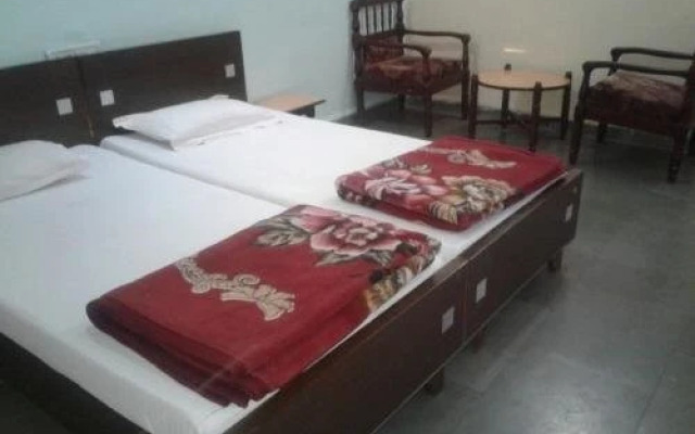 Hotel DK Motels