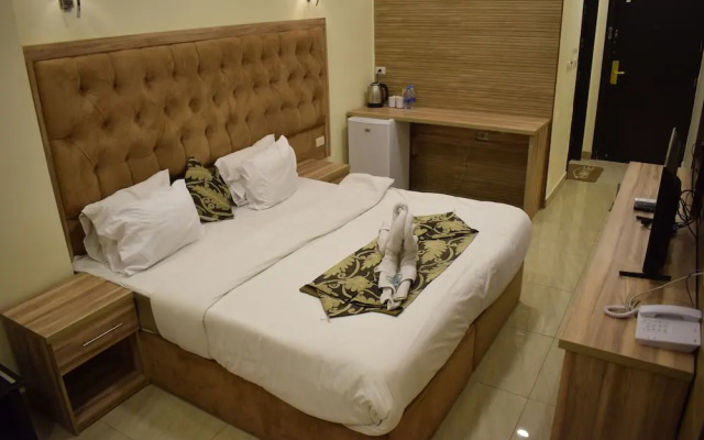 Nour Hotel Apartments