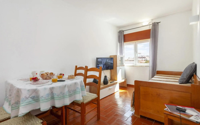 B14 - Heart of Old Town Apartment