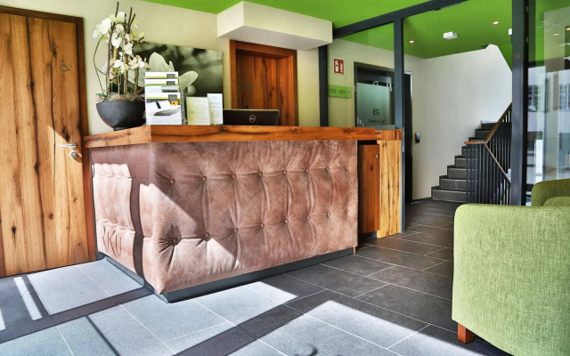 RiKu HOTEL Weissenhorn