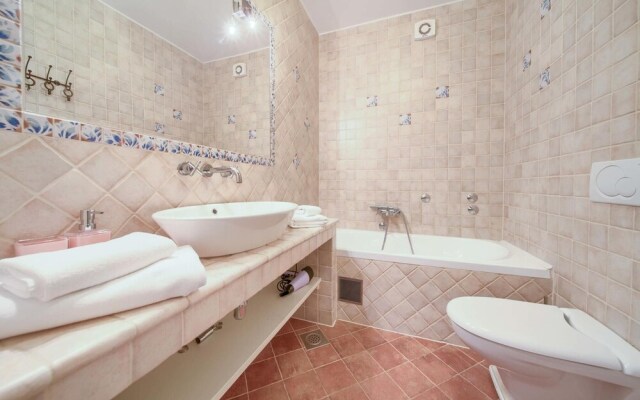 Stunning Home in Malinska With Wifi, Outdoor Swimming Pool and Heated Swimming Pool