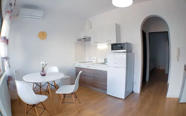 BAGI Apartments & Rooms