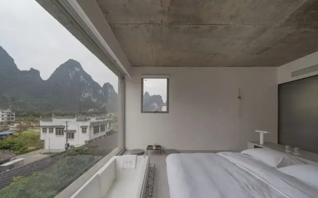 Yangshuo Geemu Building House