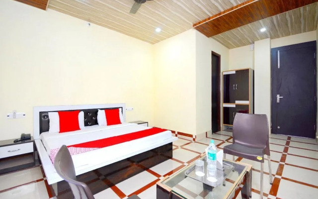 Kaler Regency by OYO Rooms