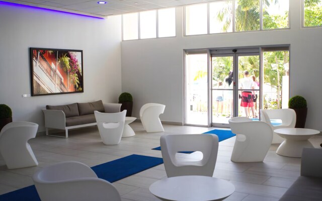 Luxury Apartments ESJ Towers at Mare