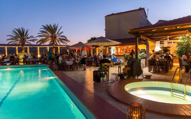 Castri Village Hotel