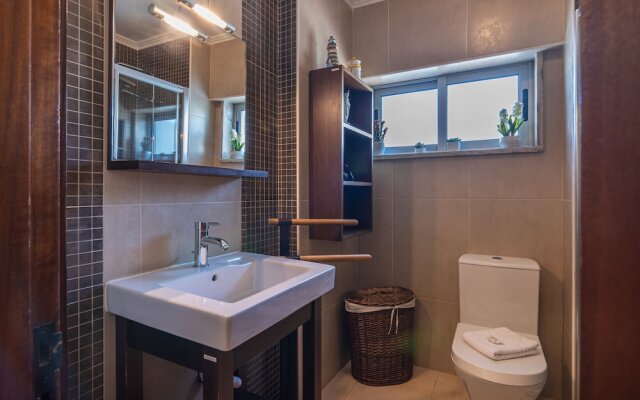 Quarteira Ocean View by Homing