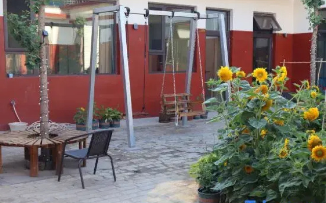 Qingqing Guest House Homestay