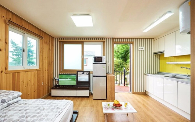 Yeosu Dolsan Healing Pension