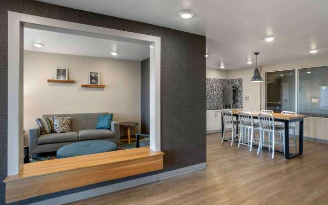 Extended Stay America Select Suites - Charlotte - Northlake