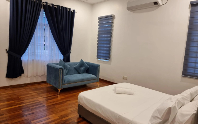 Homestay Kuantan Casa Yara, 2 Storey Corner House – Guest Rooms – Indera Mahkota