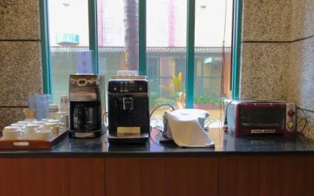 Holiday Motel - Wunjhong Branch