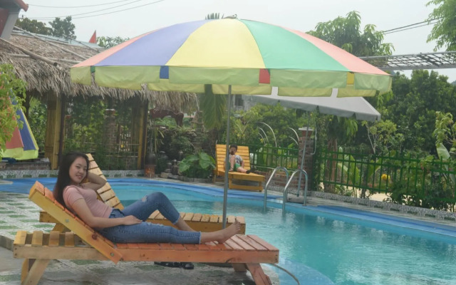 Tam Coc Little river Bungalow